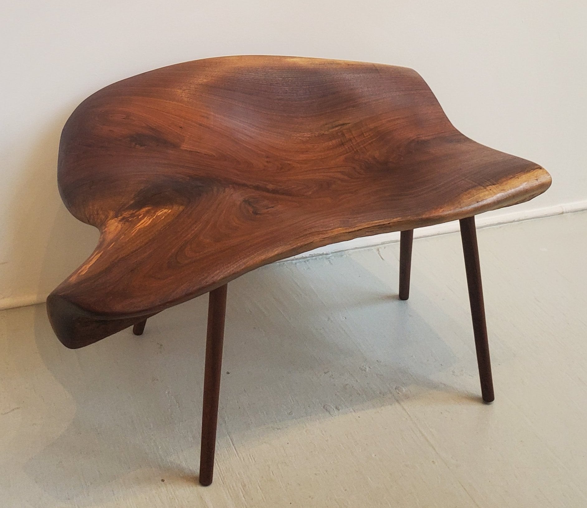 Tao-Haus Walnut