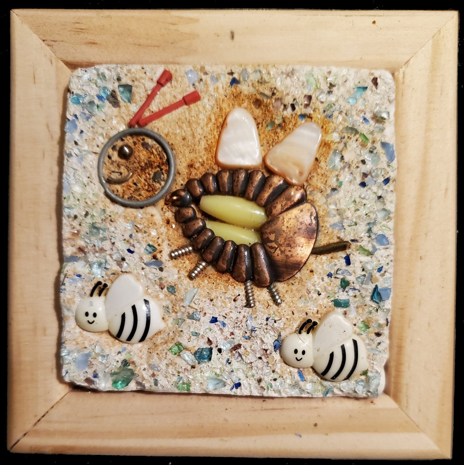 4x4 Bee (framed)